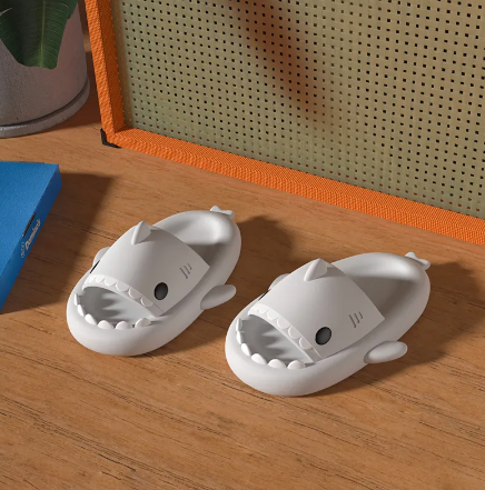 Zapatillas de tiburón para Interior y Exterior